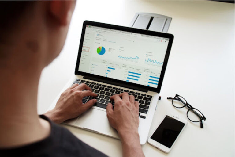Pengertian, Tipe, dan Cara Kerja Customer Data Analysis