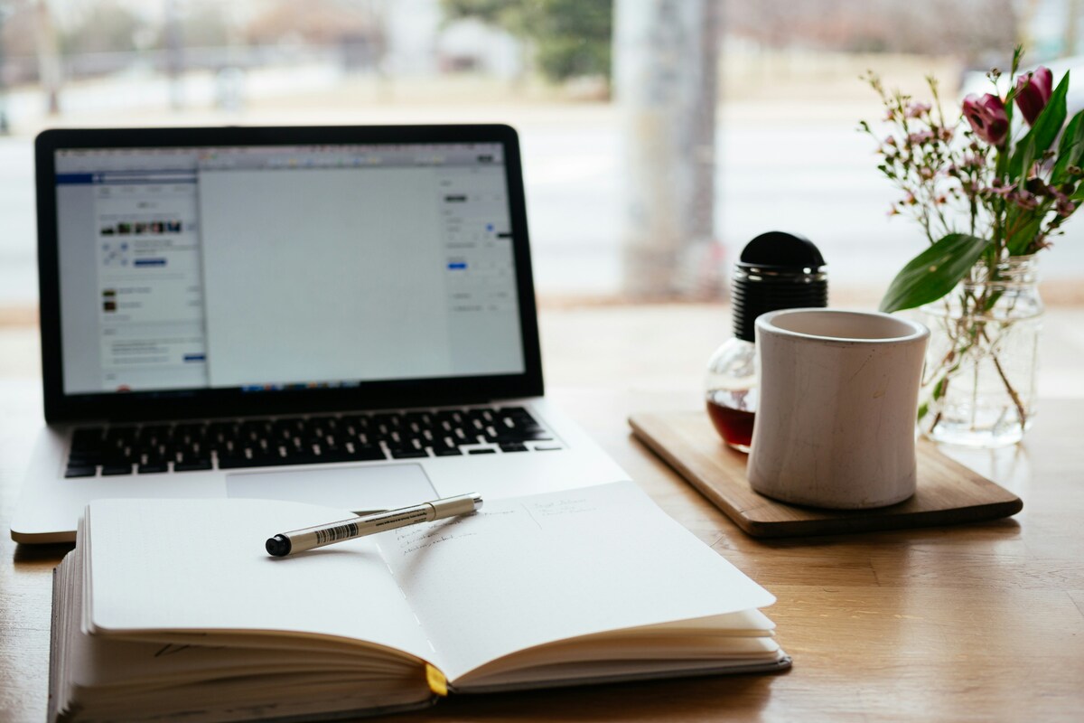 AI Prompting: Kunci Mengoptimalkan Potensi AI untuk Bisnis Modern