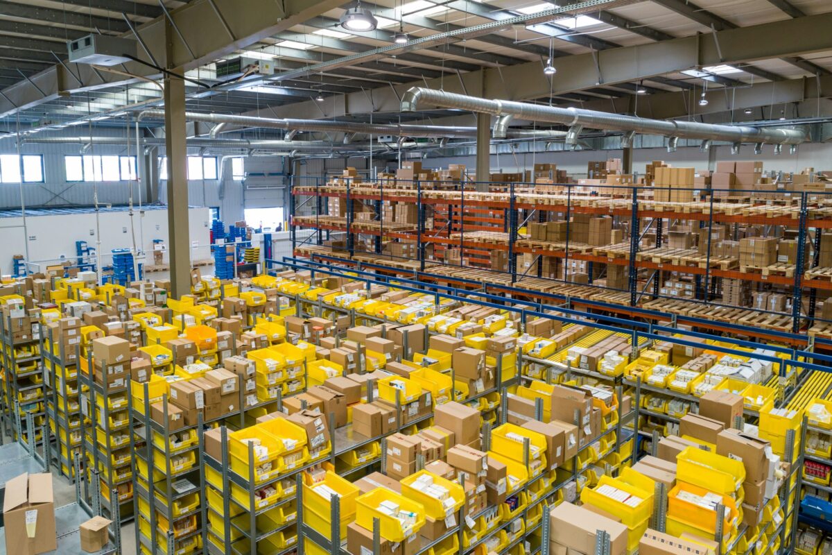 6 Rekomendasi Aplikasi Warehouse Management System TerbaikÂ