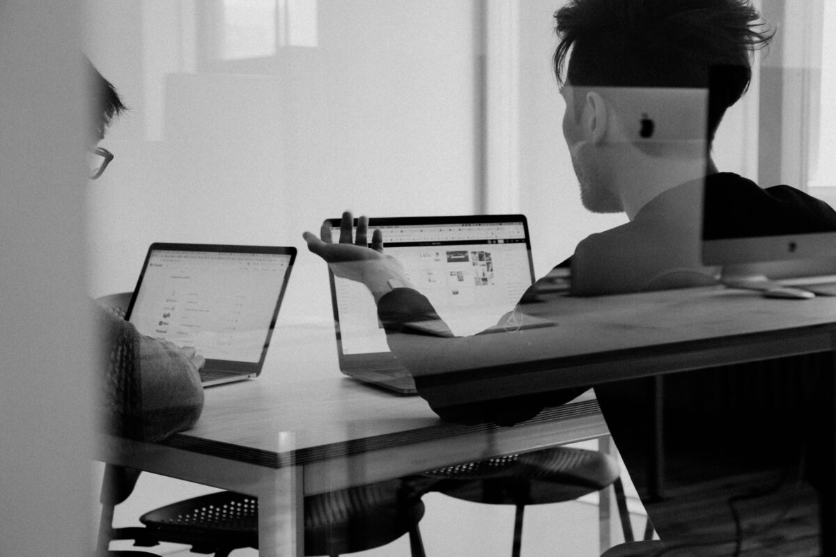 10 Top AI Agency in Indonesia for FMCG Inventory