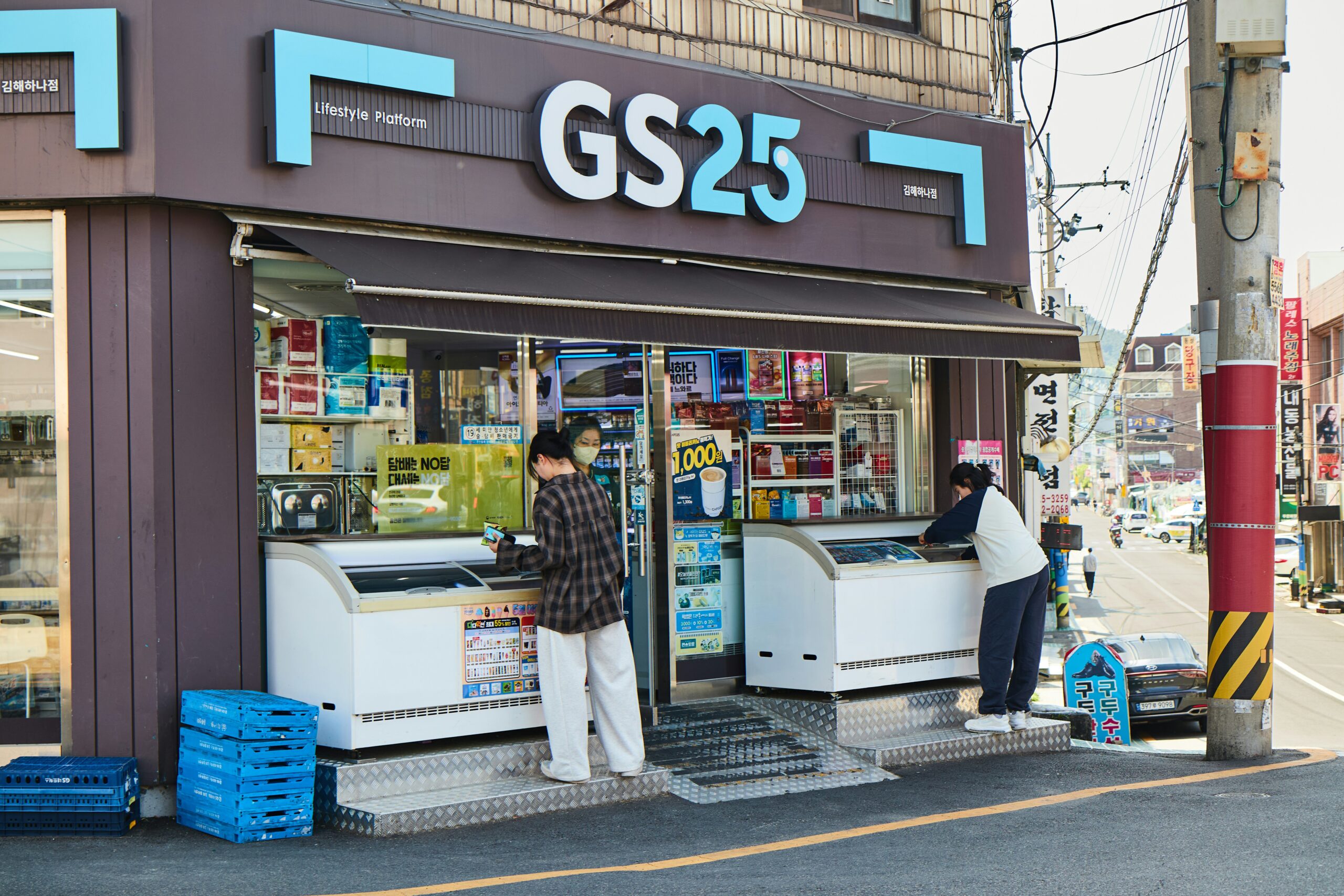 AI Retail Analytics for Korea's Convenience Store: Smarter Operations at Scale